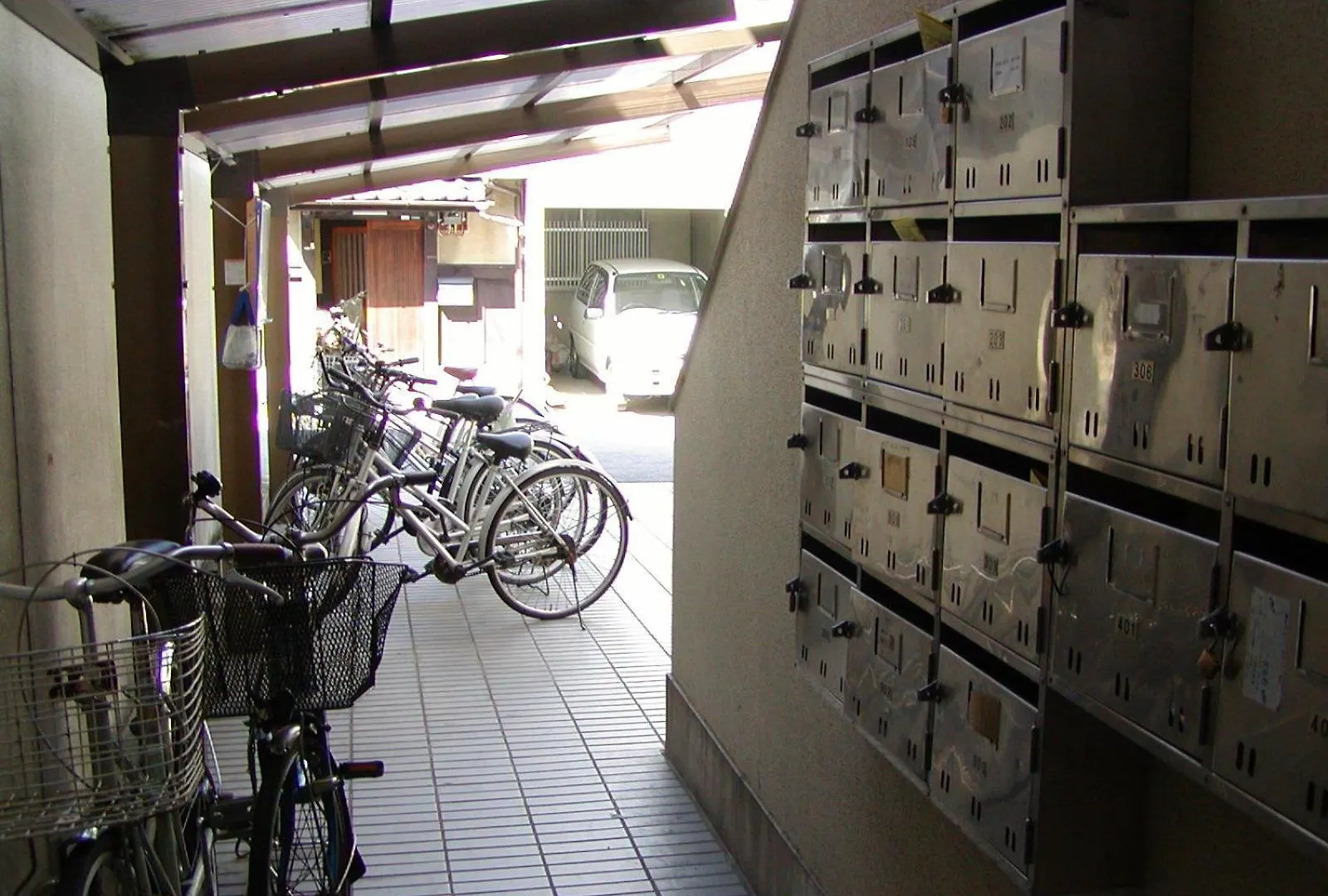 Nishijin Ivy Apartment Kyoto